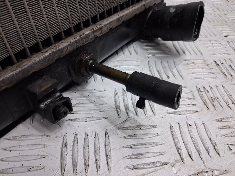 Радиатор основной Sorento 2002-2011 BL 2.5 diesel D4CB