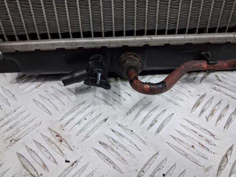 Радиатор основной Sorento 2002-2011 BL 2.5 diesel D4CB