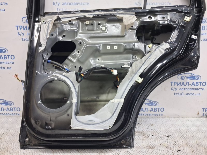 Дверь задняя правая Sorento 2002-2011 BL 2.5 diesel D4CB Дверь задняя правая Sorento 2002-2011 BL 2.5 diesel D4CB