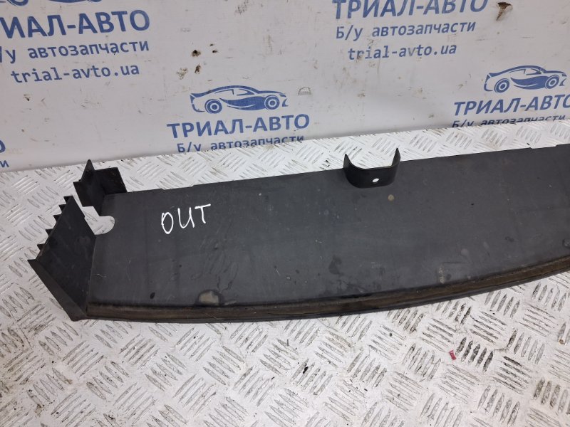 Дефлектор радиатора Outlander 2003-2006 cu 2.4 бензин 4G69