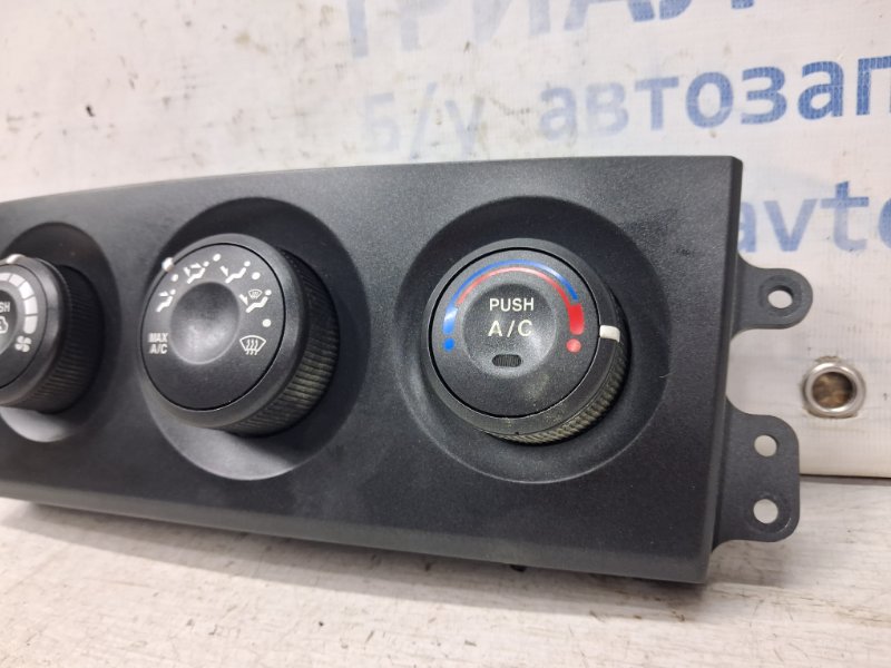 Блок управления кондиционером Kia Sorento BL 2.5 diesel D4CB