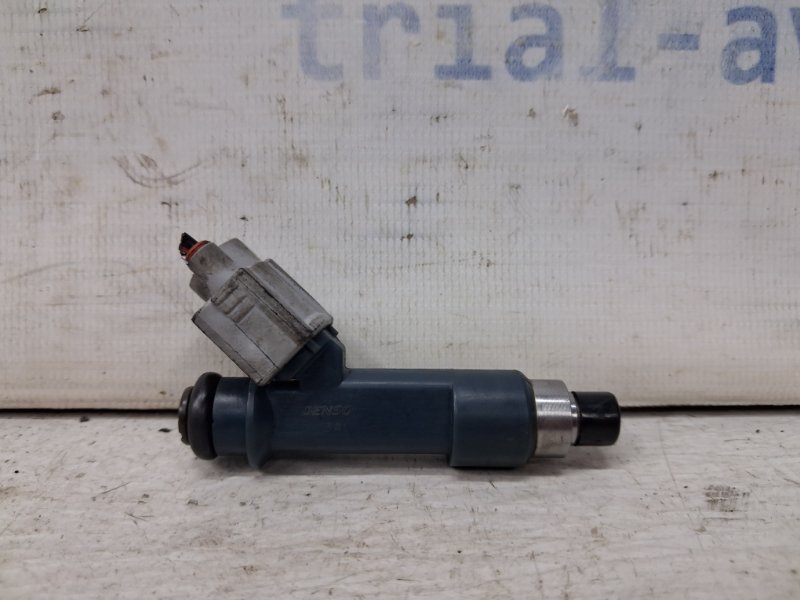 Форсунка топливная Toyota Prado 2002-2009 J120 4.0 1GR-FE 2320939015 Б/У