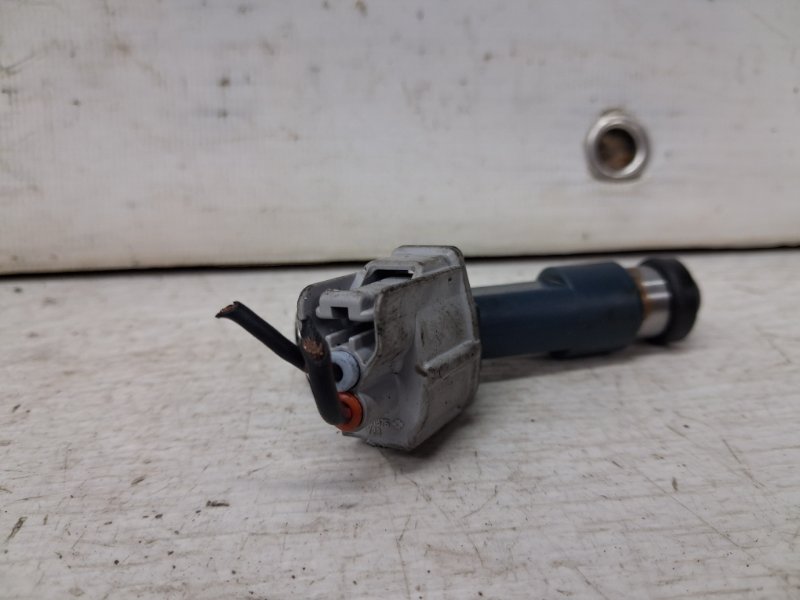 Форсунка топливная Prado 2002-2009 J120 4.0 1GR-FE