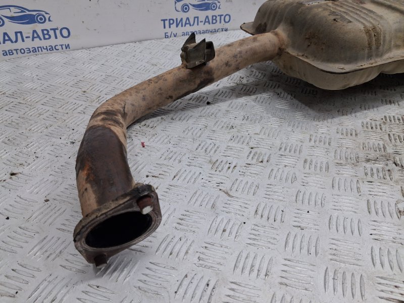 Глушитель Sorento 2002-2011 BL 2.5 diesel D4CB Глушитель Sorento 2002-2011 BL 2.5 diesel D4CB