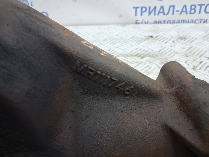 Редуктор задний Outlander 2003-2006 cu 2.4 бензин 4G69