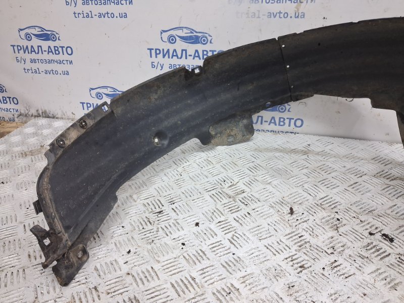 Подкрылок передний правый Sonata 2004-2010 NF 2.4 бензин G4KC