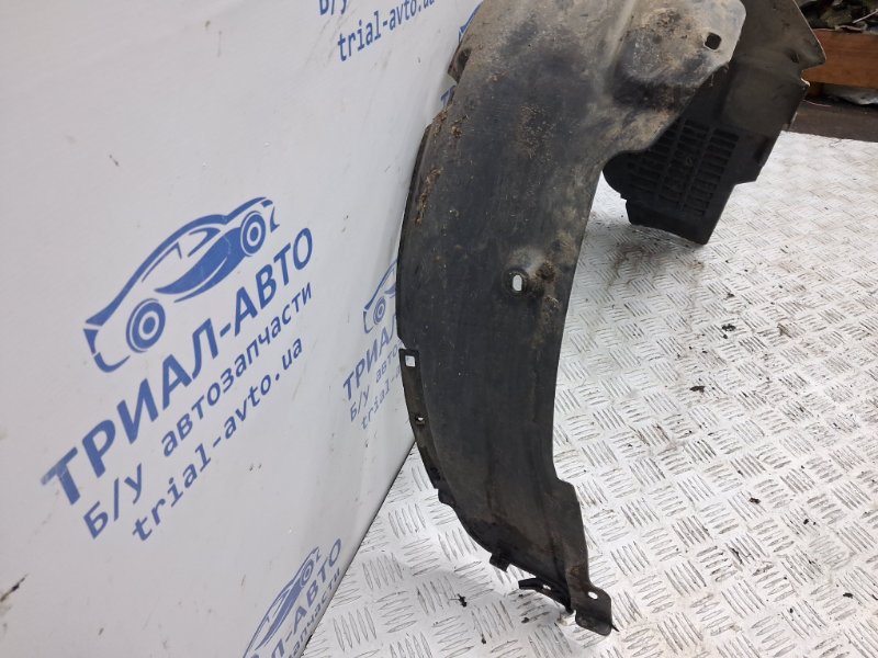 Подкрылок передний левый Sonata 2004-2010 NF 2.4 бензин G4KC Подкрылок передний левый Sonata 2004-2010 NF 2.4 бензин G4KC
