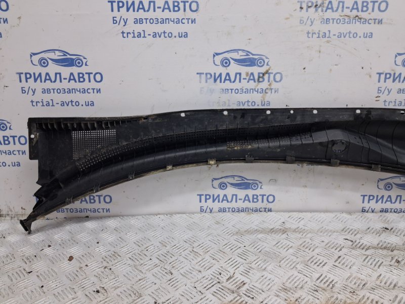 Дефлектор дворников Sonata 2004-2010 NF 2.4 бензин G4KC Дефлектор дворников Sonata 2004-2010 NF 2.4 бензин G4KC