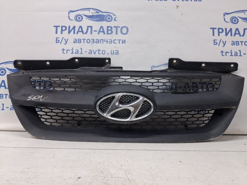Решетка радиатора Hyundai Sonata 2004-2010 NF 2.4 бензин G4KC 863503K000 Б/У