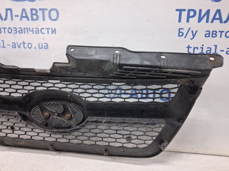 Решетка радиатора Sonata 2004-2010 NF 2.4 бензин G4KC