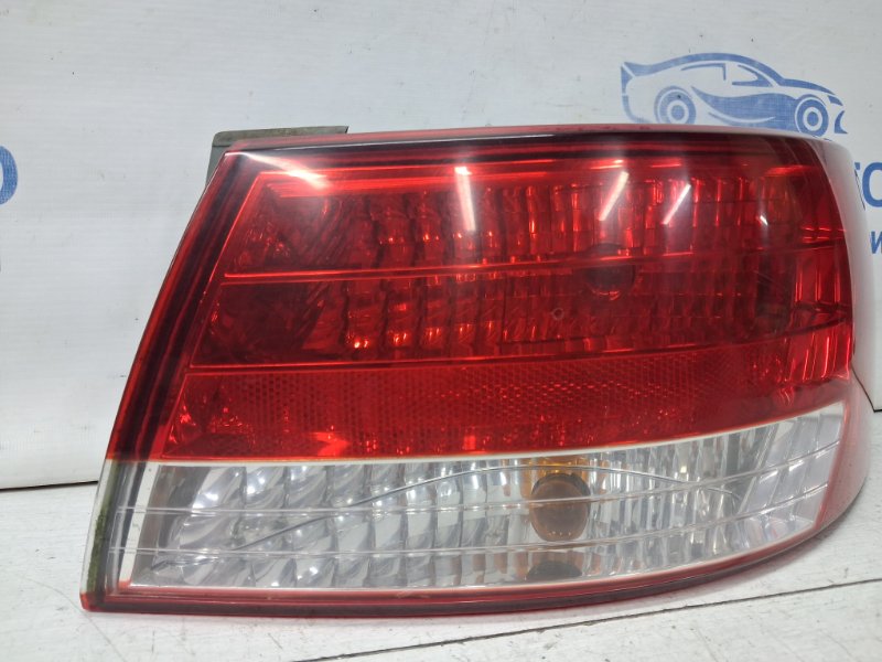 Фонарь задний внешний правый Sonata 2004-2010 NF 2.4 бензин G4KC