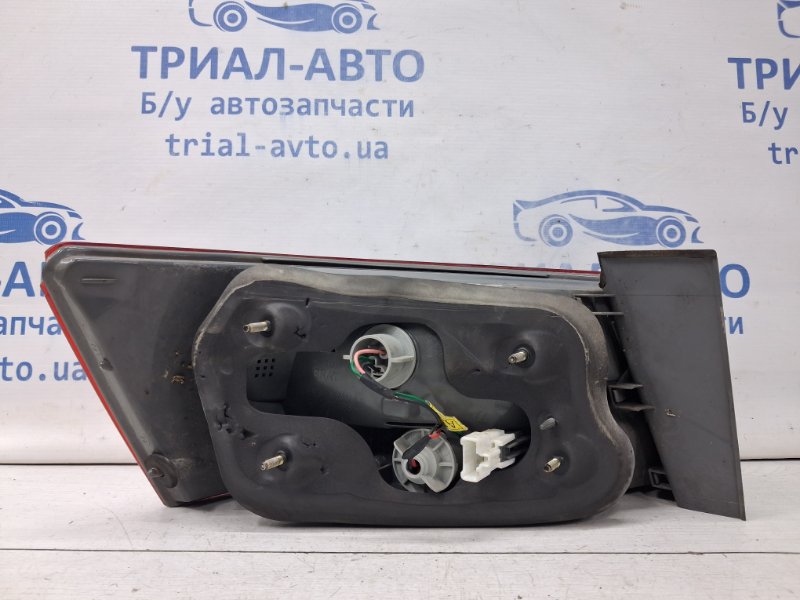 Фонарь задний внешний правый Sonata 2004-2010 NF 2.4 бензин G4KC