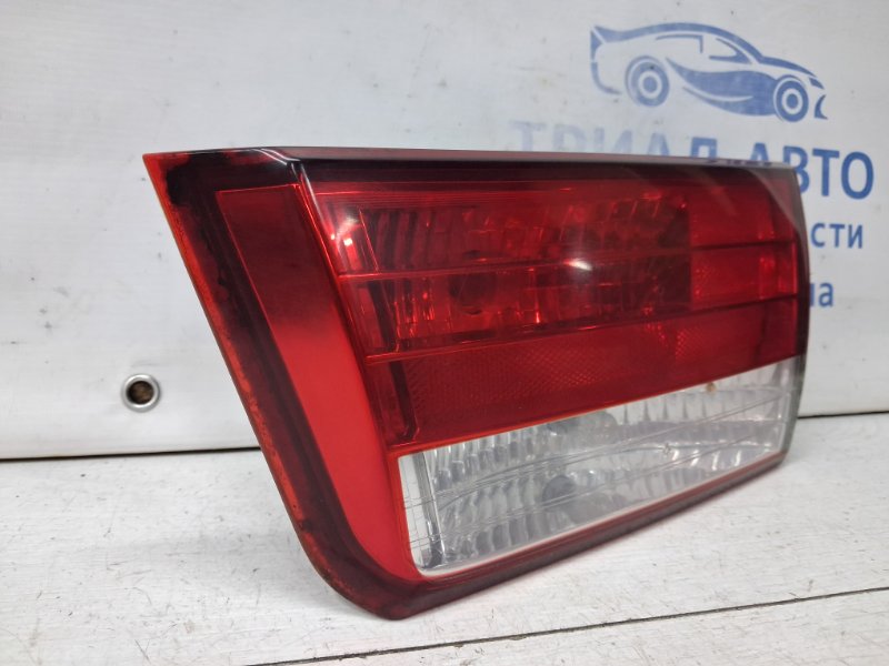 Фонарь задний внутренний правый Sonata 2004-2010 NF 2.4 бензин G4KC Фонарь задний внутренний правый Sonata 2004-2010 NF 2.4 бензин G4KC