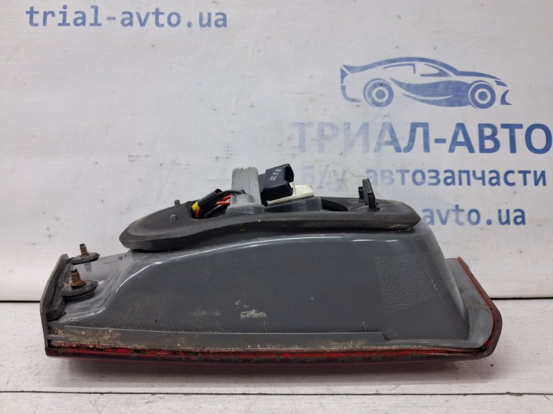 Фонарь задний внутренний правый Sonata 2004-2010 NF 2.4 бензин G4KC Фонарь задний внутренний правый Sonata 2004-2010 NF 2.4 бензин G4KC
