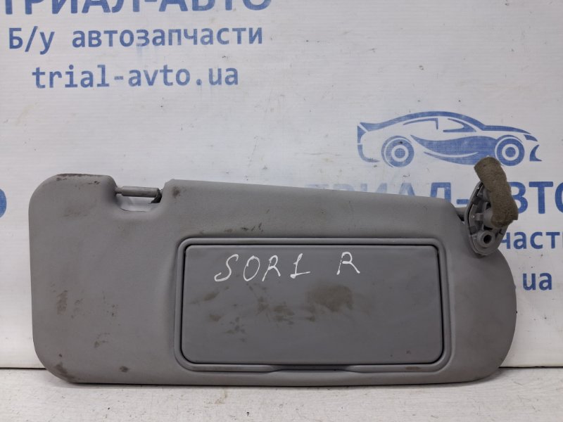 Козырек солнцезащитный правый Kia Sorento 2002-2011 BL 2.5 diesel D4CB 852113E020CY Б/У