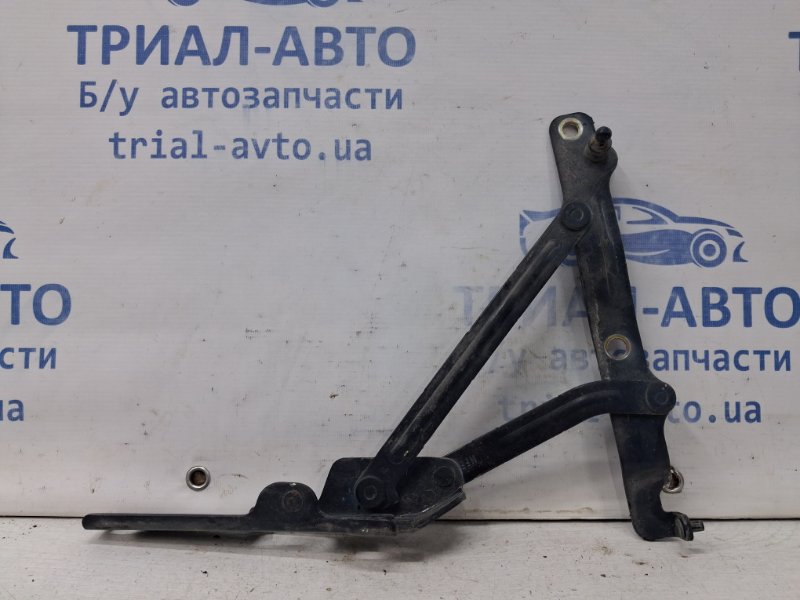 Запчасть петля крышки багажника правая Hyundai Sonata 2004-2010 NF 2.4 бензин G4KC 792203K000 Б/У Петля крышки багажника правая Hyundai Sonata 2004-2010 NF 2.4 бензин G4KC 792203K000 Б/У