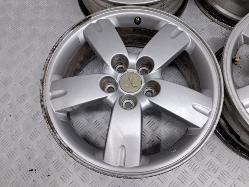 Диски титан комплект R17 Outlander 2003-2006 cu 2.4 бензин 4G69