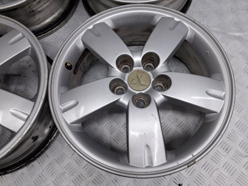 Диски титан комплект R17 Outlander 2003-2006 cu 2.4 бензин 4G69