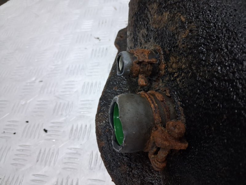 Бак топливный металлический Sonata 2004-2010 NF 2.4 бензин G4KC Бак топливный металлический Sonata 2004-2010 NF 2.4 бензин G4KC