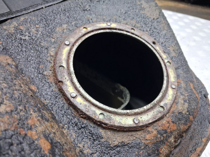 Бак топливный металлический Sonata 2004-2010 NF 2.4 бензин G4KC Бак топливный металлический Sonata 2004-2010 NF 2.4 бензин G4KC