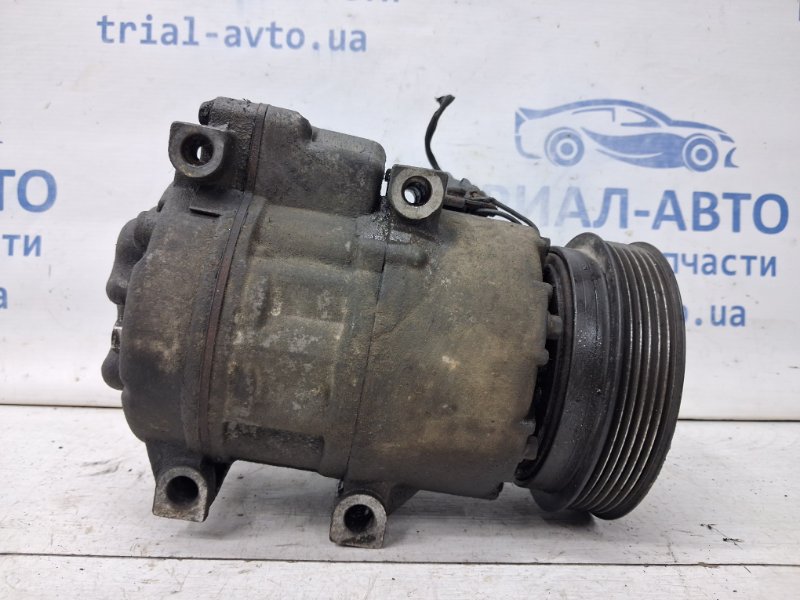 Запчасть компрессор кондиционера Hyundai Sonata 2004-2010 NF 2.4 бензин G4KC 977013K220 Б/У Компрессор кондиционера Hyundai Sonata 2004-2010 NF 2.4 бензин G4KC 977013K220 Б/У
