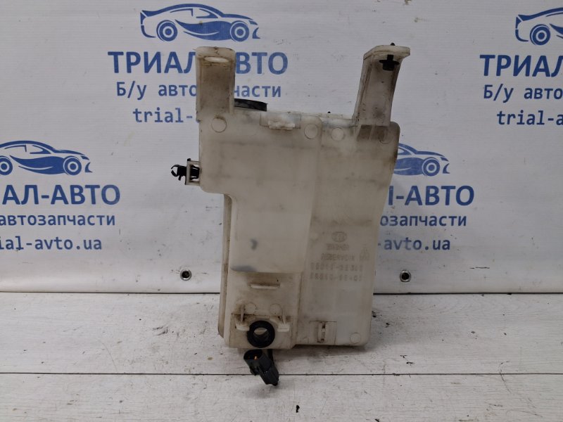Бачок омывателя Sorento 2002-2011 BL 2.5 diesel D4CB