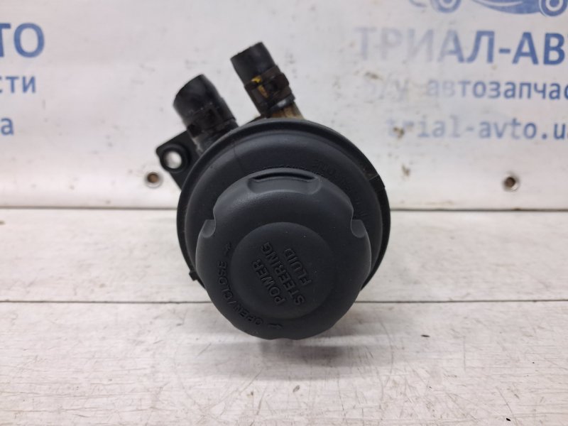 Бачок ГУР Sorento 2002-2011 BL 2.5 diesel D4CB