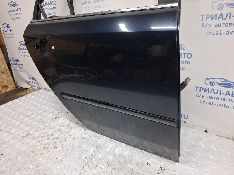 Дверь задняя правая Sonata 2004-2010 NF 2.4 бензин G4KC Дверь задняя правая Sonata 2004-2010 NF 2.4 бензин G4KC