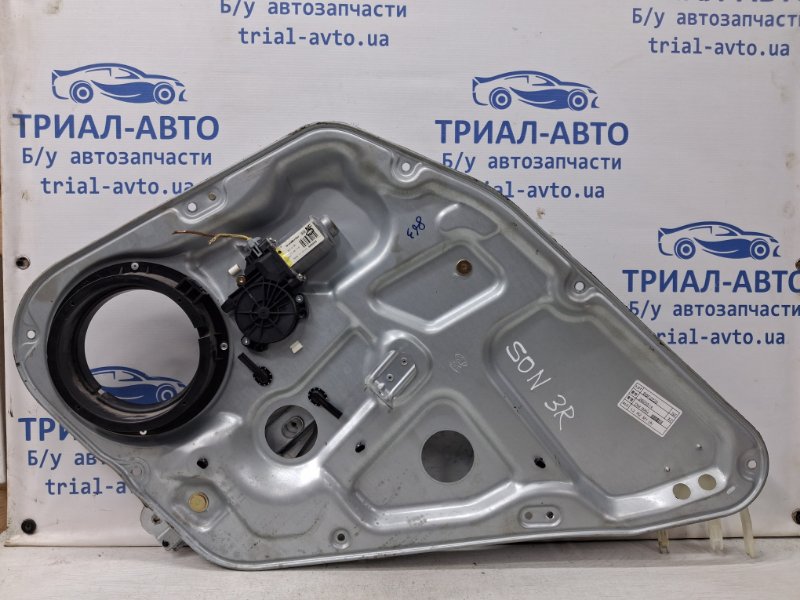 Запчасть стеклоподъемник задний правый Hyundai Sonata 2004-2010 NF 2.4 бензин G4KC 834813K001 Б/У Стеклоподъемник задний правый Hyundai Sonata 2004-2010 NF 2.4 бензин G4KC 834813K001 Б/У