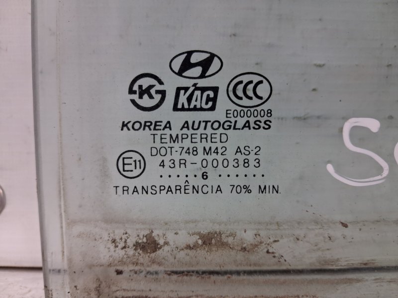 Стекло двери задней правой (форточка) Hyundai Sonata NF 2.4 бензин G4KC Стекло двери задней правой (форточка) Hyundai Sonata NF 2.4 бензин G4KC