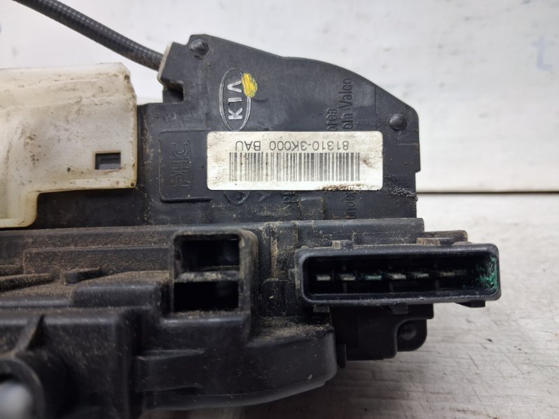 Замок двери передний левый Sonata 2004-2010 NF 2.4 бензин G4KC Замок двери передний левый Sonata 2004-2010 NF 2.4 бензин G4KC