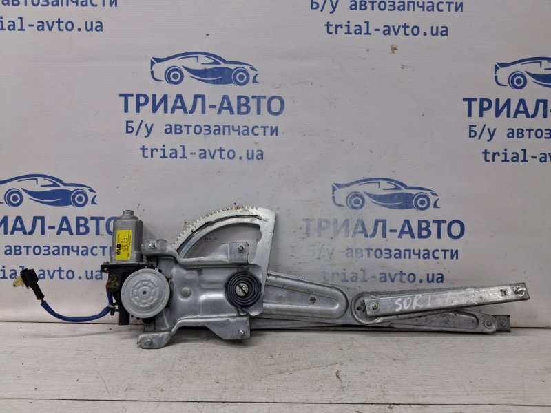 Стеклоподъемник передний правый Kia Sorento 2002-2011 BL 2.5 diesel D4CB 824023E002 Б/У