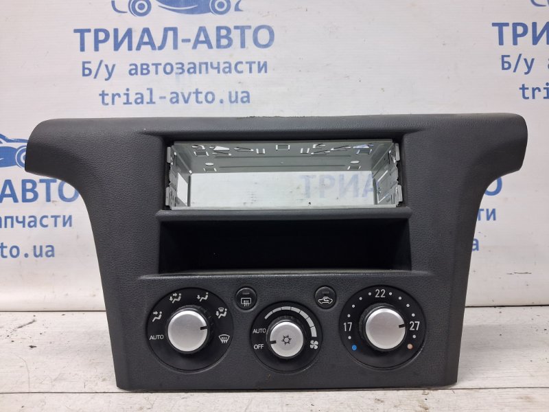 Блок управления кондиционером Mitsubishi Outlander 2003-2006 cu 2.4 бензин 4G69 MR979972HA Б/У