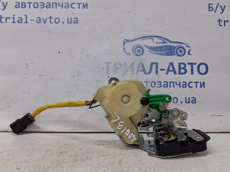 Замок двери задний левый Kia Sorento 2002-2011 BL 2.5 diesel D4CB 814103E010 Б/У