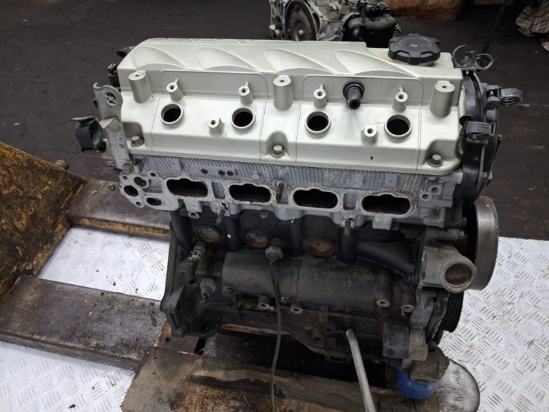 Двигатель Outlander 2003-2006 cu 2.4 бензин 4G69