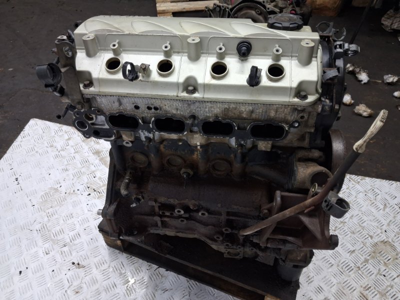 Двигатель Outlander 2003-2006 cu 2.4 бензин 4G69