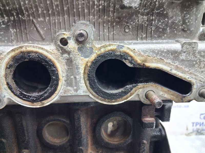 Двигатель Outlander 2003-2006 cu 2.4 бензин 4G69