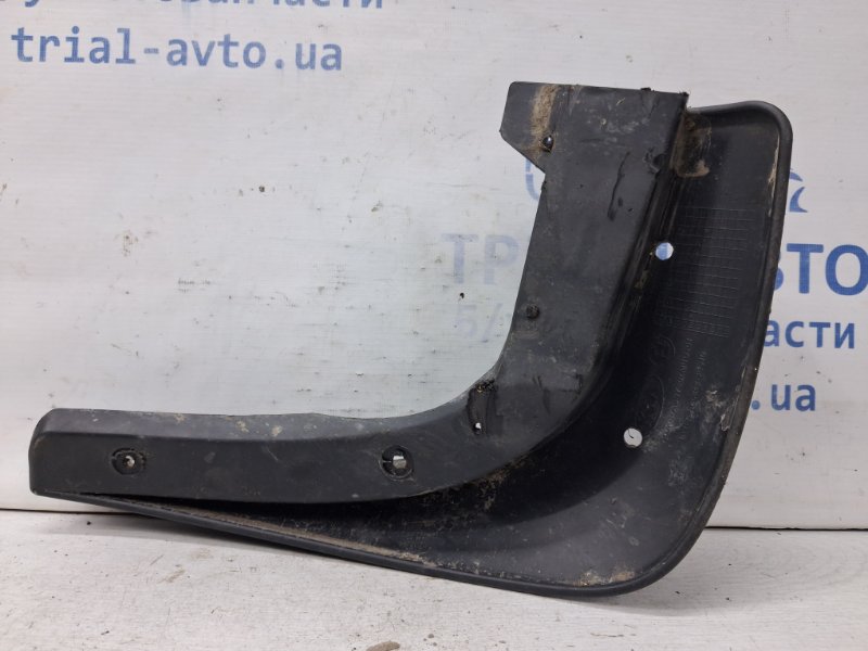 Брызговик задний правый Kia Sorento BL 2.5 diesel D4CB