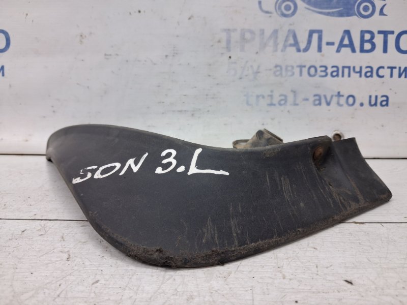 Брызговик задний левый Sonata 2004-2010 NF 2.4 бензин G4KC Брызговик задний левый Sonata 2004-2010 NF 2.4 бензин G4KC