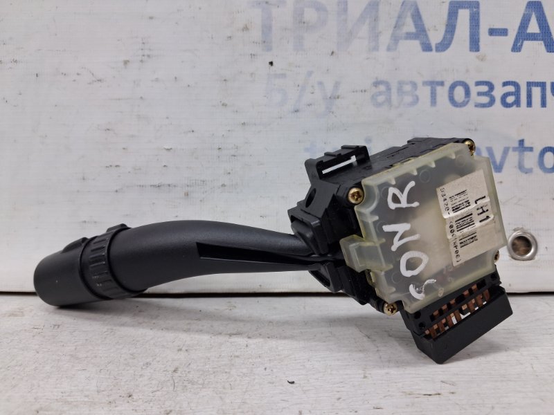 Переключатель подрулевой правый(дворники) Hyundai Sonata NF 2.4 бензин G4KC Переключатель подрулевой правый(дворники) Hyundai Sonata NF 2.4 бензин G4KC