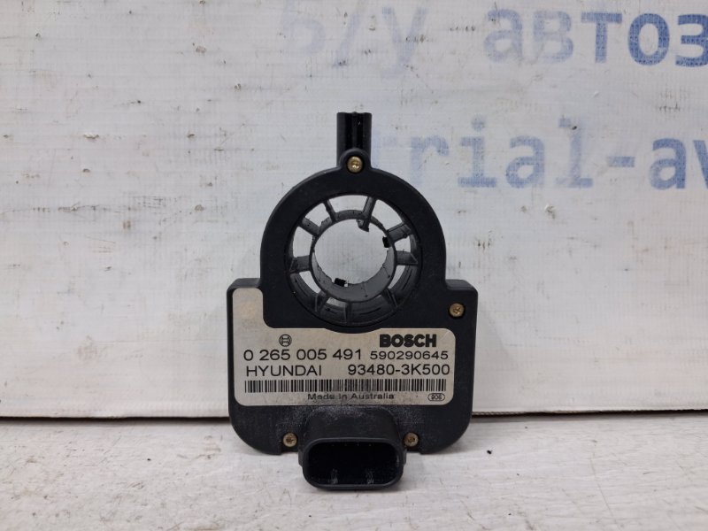 Запчасть датчик угла поворота руля Hyundai Sonata 2004-2010 NF 2.4 бензин G4KC 934803K500 Б/У Датчик угла поворота руля Hyundai Sonata 2004-2010 NF 2.4 бензин G4KC 934803K500 Б/У
