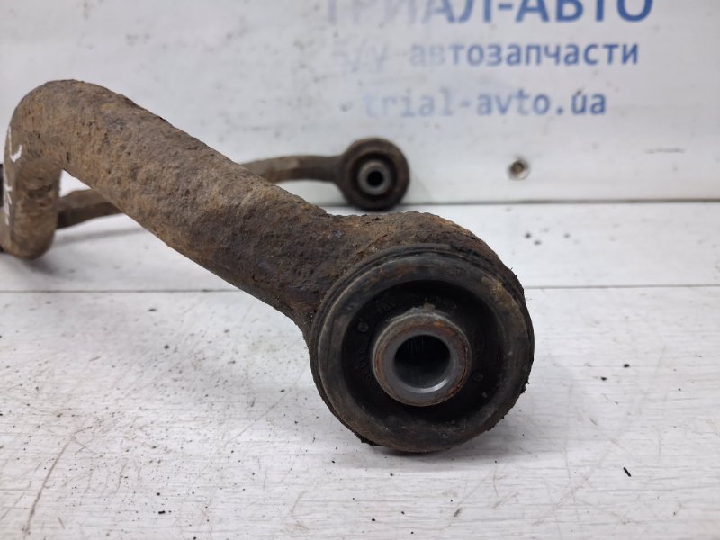 Рычаг передний верхний левый Sorento 2002-2011 BL 2.5 diesel D4CB Рычаг передний верхний левый Sorento 2002-2011 BL 2.5 diesel D4CB