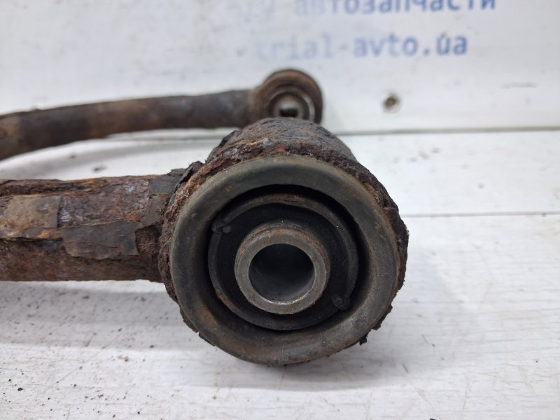 Рычаг передний верхний правый Prado 2002-2009 J120 4.0 1GR-FE