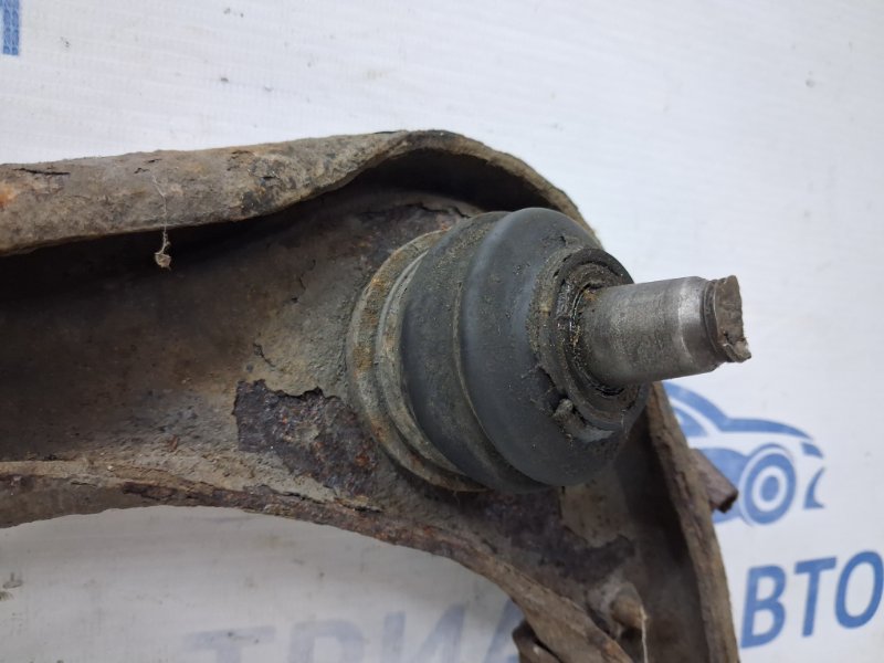 Рычаг передний верхний левый Prado 2002-2009 J120 4.0 1GR-FE