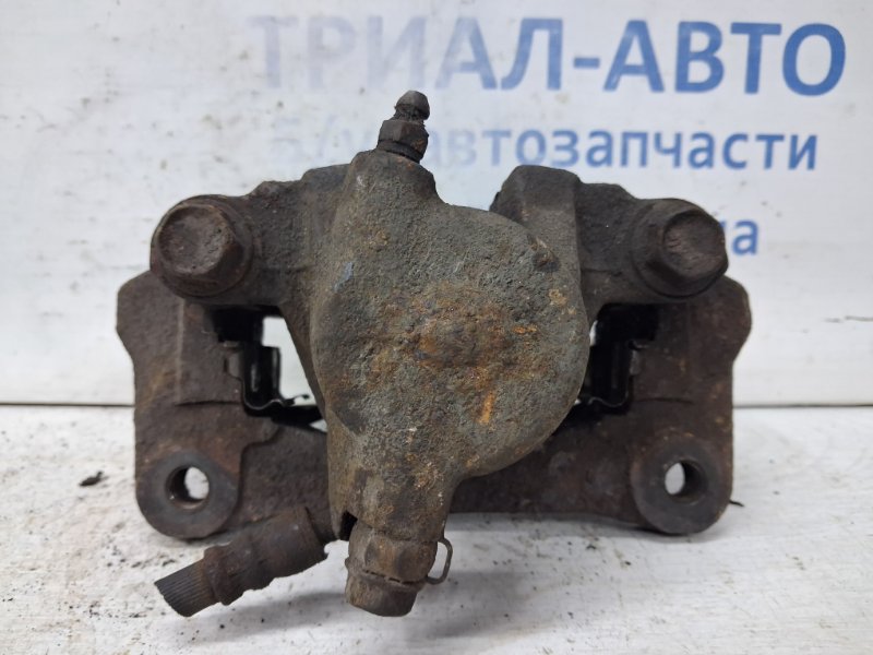 Суппорт задний правый Toyota Prado J120 4.0 1GR-FE