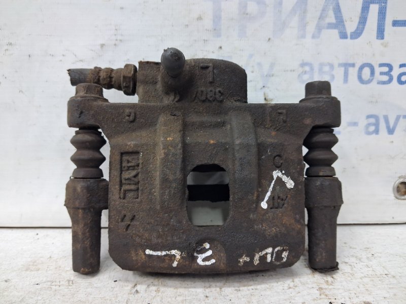 Суппорт задний левый Mitsubishi Outlander 2003-2006 cu 2.4 бензин 4G69 MR955065 Б/У