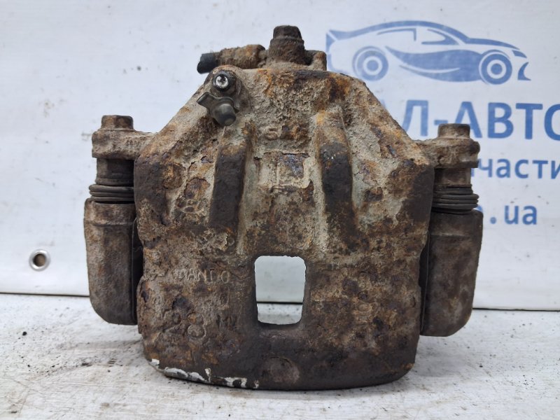 Запчасть суппорт передний левый Hyundai Sonata 2004-2010 NF 2.4 бензин G4KC 581803KA10 Б/У Суппорт передний левый Hyundai Sonata 2004-2010 NF 2.4 бензин G4KC 581803KA10 Б/У