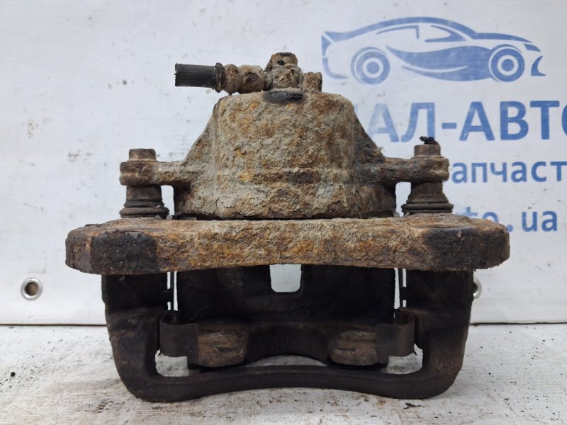 Суппорт передний правый Sonata 2004-2010 NF 2.4 бензин G4KC Суппорт передний правый Sonata 2004-2010 NF 2.4 бензин G4KC