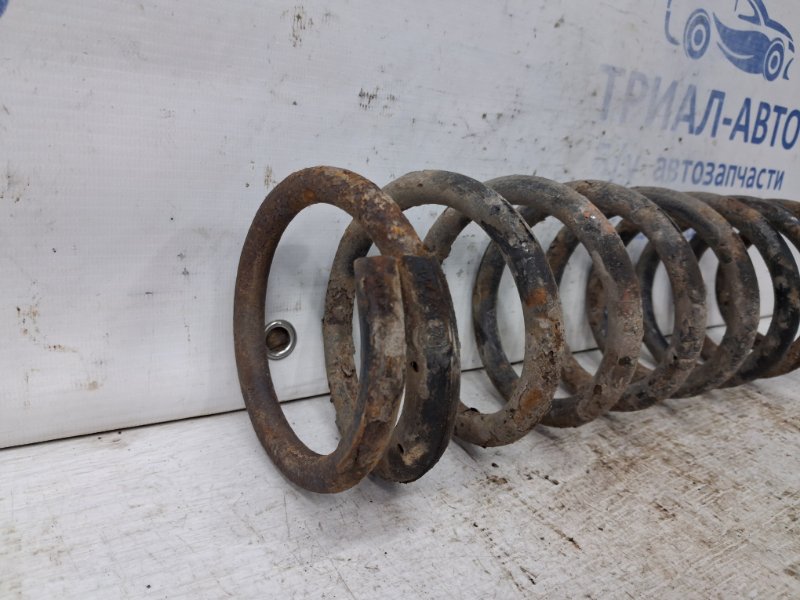 Пружина задняя Mitsubishi Outlander CU 2.4 бензин 4G69