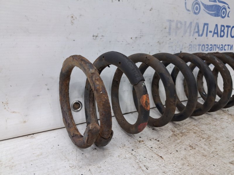 Пружина задняя Outlander 2003-2006 CU 2.4 бензин 4G69